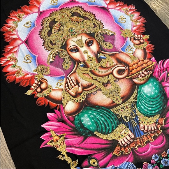 Thai Ganesh Phra Phikanet Graphic T-shirt - Picture 2 of 4